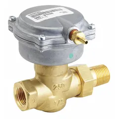 This Siemens 2-way zone valve features spring return action for fail-safe operation in hydronic HVAC systems. It has 1/2 in female union NPT and 1/2 in male union NPT connections with a 2.5 Cv flow rate. Suitable for controlling water flow in heating or cooling zones in commercial buildings and industrial process loops.