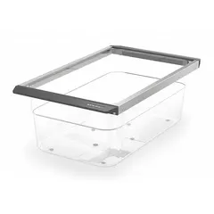 This 24 L capacity bath vessel serves as a reservoir for temperature-controlled liquid when used with an immersion heating circulator. It is designed for laboratory applications such as sample heating, incubation, and calibration. Compatible with IKA immersion heating circulators.