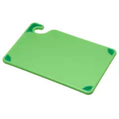 This green co-polymer cutting board measures 6 inches by 9 inches and is NSF certified for sanitation compliance. Suitable for food preparation tasks in commercial kitchens, delis, and catering operations, its color aids in color-coded protocols to reduce cross-contamination.