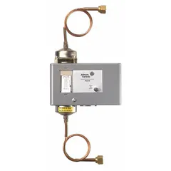 Mechanical lube oil pressure control for use with non-corrosive refrigerants. Features a 120-second delay and an alarm circuit. Operates at 120V AC. Suitable for protecting compressors in refrigeration systems.