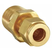 This single-ferrule brass compression fitting adapter connects 5/8 in OD tubing to a 3/8 in pipe size with a Compression x MNPT configuration. Used in instrumentation, hydraulic, and pneumatic systems for leak-free connections in industrial plants and process control applications