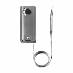 This Siemens remote-bulb sensor process thermostat features an Open on Rise switch action with a temperature control range of 30 to 110°F and a differential of 3.5 to 14°F. It is used for temperature regulation in HVAC, refrigeration, and industrial process systems where surface-mount sensing is required.