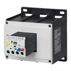 Three-phase NEMA electronic overload relay rated 4 A to 20 A, 690V AC maximum. Compatible with Freedom contactor series. Screw clamp terminals. No thermal units required. Provides adjustable motor protection in industrial control panels and motor control centers.