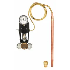 Reverse-acting temperature regulator for steam media. Opens on temperature drop to control steam flow in heating applications. Bronze body with 3/4 in pipe connection. Used in heat exchangers, tanks, or process equipment requiring consistent thermal output.