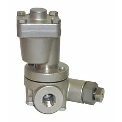Stainless steel straight-thru thermostatic steam trap with a capacity of 4,600 lb/hr and ANSI/ASME flanged inlet. Designed for condensate removal in industrial steam systems, including process heating, heat exchangers, and steam distribution lines.
