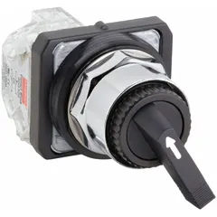 This 30 mm panel-mount selector switch features a long-handled knob and metallic bezel. It offers two positions (Off/On) with maintained/momentary action and a D cam. The switch is rated 10 A at 600 V AC and 0.27 A at 250 V DC, with a plastic operator head. Suitable for general industrial on/off control applications such as motor starters and conveyors.
