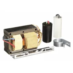 This metal halide ballast kit is rated for 70 W maximum bulb watts and supports pulse-start lamps with ANSI Code M143/M98. It operates on multi-voltage AC input of 120/208/240/277V and includes a mounting bracket. Typical applications include industrial and commercial lighting fixtures such as warehouses, factories, and outdoor area lighting.