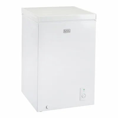 BLACK & DECKER Chest Freezer: White, 3.5 cu ft Capacity - Chest Freezers