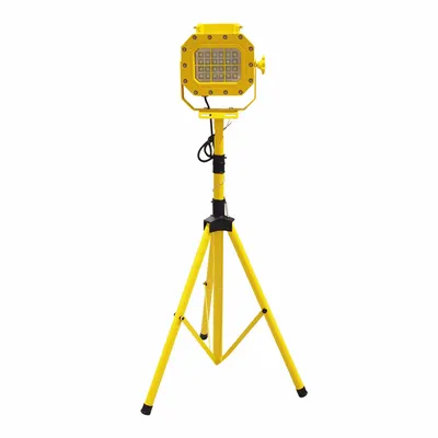 LIND EQUIPMENT Flood Light: 5,600 lm Max Brightness, LED, 1, 1 Brightness Levels, 1 Lamp Heads - Hazardous Location Work Lights