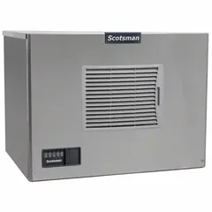 Air-cooled ice machine head producing 600 lb of half-dice ice per day. Measures 30 in wide by 24 in deep by 23 in high, operates on 203-208V, and is Energy Star compliant. Suitable for commercial kitchens and food service operations requiring high-volume ice production.