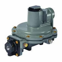 FISHER LPG Pressure Regulator: Lever-Acting Gas, 950,000 BtuH Gas Capacity, Aluminum, NPT x NPT (MPN R632A-CFF)