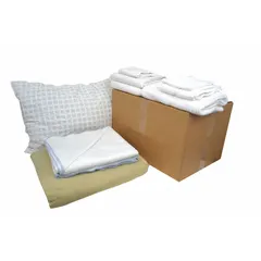 This pre-washed bedding and bath linen set includes a beige/white fleece bedding ensemble for twin-compatible mattresses and a white wash cloth. Suitable for hospitality, healthcare, or residential settings requiring coordinated, ready-to-use linens.