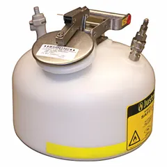 This HPLC waste can is designed for collecting liquid waste from high-performance liquid chromatography systems. The polyethylene body resists solvents, while the PTFE seal and stainless steel fitting provide chemical compatibility. Typical applications include analytical laboratories and chemical processing facilities.
