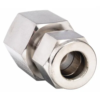 PARKER Compression Fitting Adapter: 1/2 in OD x 1/2 in Pipe Fitting Size - Double-Ferrule Stainless Steel Fittings