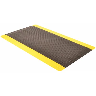 NOTRAX Antifatigue Runner: Diamond Plate, 4 ft x 75 ft, 9/16 in Thick - Wear-Resistant Antifatigue Mats
