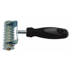 This carpet seam roller features a steel star roller with a 3-1/2 inch width for pressing carpet seams flat during installation. The star roller design helps work adhesive into the seam for a tight bond. Used by flooring professionals for commercial and residential carpeting projects.