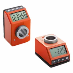 Electronic position indicator from the DD52R series with IP 65 protection and LCD display featuring 12 mm digits. The display direction is programmable. Suitable for position indication on industrial machinery such as valve actuators or linear slides.