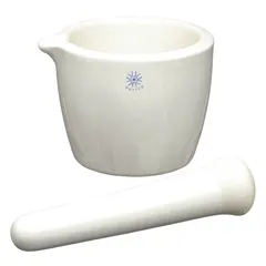 This mortar and pestle set is made of glazed porcelain, offering chemical resistance and easy cleaning. With a 70 mm mortar height, 150 mL capacity, and 135 mm pestle length, it is suited for grinding, crushing, and mixing small batches of samples in laboratory and research settings.