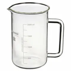 This 2000 mL (67.63 fl oz) tall form beaker is made from Type I borosilicate glass, offering thermal and chemical resistance. It features a handle for safe pouring and is autoclavable. Suitable for general laboratory mixing, heating, and liquid storage.