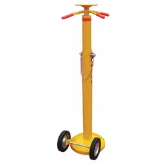 This spin-top operated trailer-stabilizing jack provides support during loading, unloading, or parking. With a 5,000 lb maximum lifting capacity and 41 in minimum lift height, it helps prevent trailer tipping and sway. The round, yellow jack is suitable for stabilizing trailers in material handling and dock loading applications.