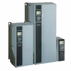 This Honeywell 3G SMARTVFD is a book-style variable frequency drive rated for 75 hp with a maximum output current of 105 A. It operates on a 380-480V AC output voltage and features an IP21 enclosure. The drive is finished in black, blue, and gray and includes a manual. Typical applications include speed and torque control of three-phase AC motors in industrial processes such as pumps, fans, and conveyors.