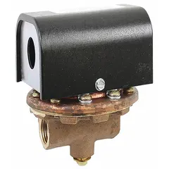 This inline flow switch detects liquid flow in 1/2 in pipe systems. It features a 1/2 in NPT connection and a SPDT switch with a contact rating of 22.2 A at 240V (locked rotor). Used in liquid circuits to signal flow or no-flow conditions.