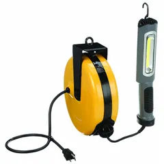 This LED lighted cord reel provides a 50 ft extension cord with a hand lamp delivering 1000 lumens at 6500K color temperature. The cord is 18 AWG SVT with a 5-15P plug and no receptacle, operating at 120V AC. Suitable for maintenance, construction, and workshop tasks requiring portable task lighting and power delivery.
