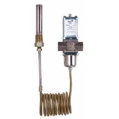 Three-way temperature-actuated water regulating valve with brass body. Maximum flow 38 gpm, temperature range 75°F to 135°F. Designed for use with R-134A refrigerant in refrigeration systems to modulate water flow for consistent condensing pressure.