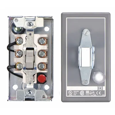 SQUARE D Manual Motor Switch: 3 Poles, 30 A, 1 NEMA Rating - Enclosed Manual Motor Switches