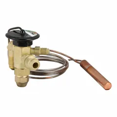 Angle-configured thermostatic expansion valve for R-22 refrigerant systems. Features field-adjustable superheat setting and includes a sensing bulb mounting clamp. Equipped with a removable strainer for servicing. Used in commercial and industrial HVACR applications such as chillers, cold storage, and process cooling.
