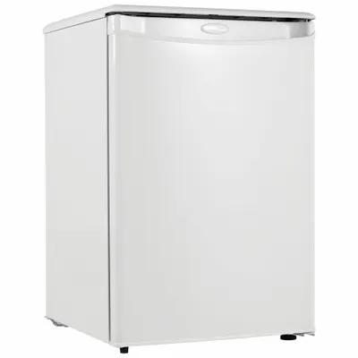 DANBY Mini Refrigerator: White, 2.6 cu ft Total Capacity, 4 Shelves - Mini Refrigerators