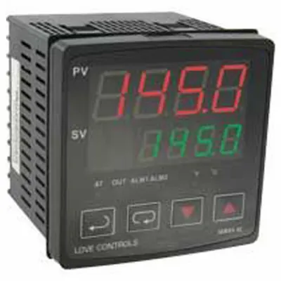 Dwyer Temperature Controller: 4C, 1/4 DIN Size, RTD/Thermocouple, Manual/On/Off Action/PID - Temperature Controllers