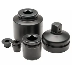 This 6-point metric socket from the BOLTING TWHC Series features a 1-inch square drive for use with square-drive hydraulic torque wrenches. It is designed for applying precise torque to fasteners in industrial bolting applications such as pipeline, refinery, and heavy equipment assembly.