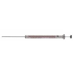 Gastight syringe with a 25 µL capacity, featuring a borosilicate glass barrel and PTFE plunger and tip. Includes a cemented needle with point style 3 and a replaceable PTFE tip. Individually packaged. Used for precise liquid handling in analytical chemistry and chromatography applications.