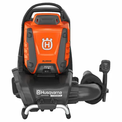 HUSQVARNA Battery-Powered Backpack Leaf Blower: Cordless, 452.03 cfm Max Air Flow - Battery-Powered Backpack Blowers