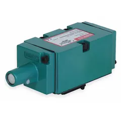 This Numatics Mark 55 directional control valve is a four-way, two-position pilot air control valve with a 5 Cv flow coefficient. It features a spring-return, non-locking actuator and is designed for remote pilot operation. Typical applications include directing compressed air in automated machinery, packaging lines, and material handling systems.