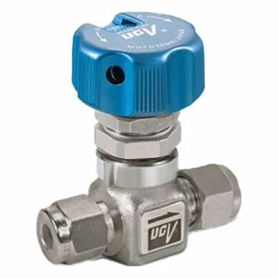 HAM-LET Ultra High Purity Diaphragm Valve: 3/4 in, 316L Stainless Steel - Ultra-High-Purity Manual Diaphragm Valves