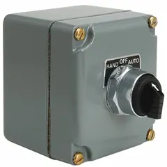 This selector switch control station features a black, oil- and dust-tight enclosure with one selector switch offering Hand/Off/Auto operation. It includes 1 normally open and 1 normally closed contact with no pilot lights. Suitable for manual machine control in industrial environments requiring reliable switching.