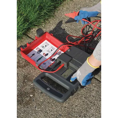 AMPROBE Underground Utility Locator: 20 ft Max. Locating Dp, CAT IV 600V, IP54 - Underground Utility Locators