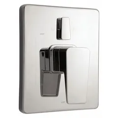 This handle and trim kit is designed for use with CPV-PB-DV Speakman shower valves. It includes a square plastic trim plate in chrome finish and a zinc handle. Suitable for replacement or upgrade in shower installations.