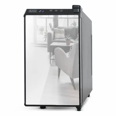 BLACK & DECKER Refrigerator: Black, 1 cu ft Total Capacity, 4 Shelves - Beverage Coolers