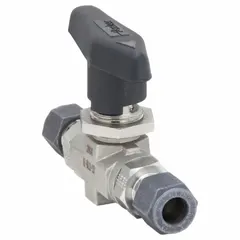 This Parker three-piece ball valve features a straight body with sweat x sweat connections and a lever handle for manual operation. Constructed from 316 stainless steel, it is suited for flow control in plumbing, HVAC, and process piping systems requiring corrosion resistance.