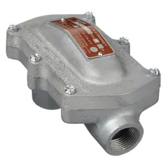 This pulling elbow is made of iron with an electroplated finish. It has a 1 in trade size and female-to-female 1 in FNPT x 1 in FNPT ends. Used in conduit systems to provide a 90-degree turn for pulling cables.
