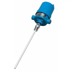 Level switch with a 5 A AC contact rating and NEMA 4 enclosure. Operates on 100-240 V AC supply. Features a male 1/2" NPT process connection thread. Used for detecting liquid or bulk material levels in tanks, vessels, or pipelines in industrial process control, water treatment, and HVAC systems.
