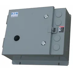 Enclosed non-reversing starter with electronic overload protection, rated NEMA Size 4 at 135 A. Three-pole design with a 24V AC coil. Includes 1NO/1NC auxiliary contacts and a pilot light. Suitable for controlling three-phase motors in applications such as conveyors, pumps, and fans where non-reversing operation is required.