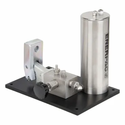 ENERPAC Hand Pump: 1 Stages, Single Acting, 10,000 psi Max. Pressure 1st Stage - High-Pressure Hand Pumps for Multiple Fluids