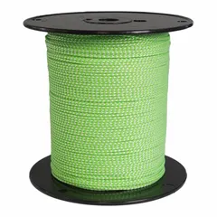 Static braid rope made from HMPE, offering heat and water resistance. With a 3/32 in diameter and 450 lb working load limit, it is suited for rigging, climbing, work positioning, rescue systems, and load securing where a static line is required.