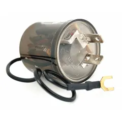 This 2-terminal flasher relay operates on 11-15V DC with a flash rate of 60 to 120 per minute. It is used in vehicle turn-signal and hazard-light circuits to control the flashing of indicator lamps.