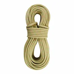 Static kernmantle rope with 7/16 in diameter and 900 lb working load limit. Constructed of green nylon for minimal stretch in rigging, climbing, and load handling applications.