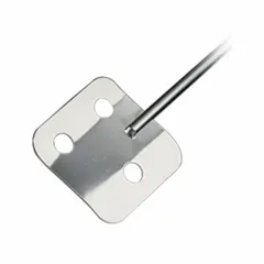This overhead stirrer impeller features a square blade shape and is constructed entirely of stainless steel. The shaft diameter is 1/4 in. It is designed for mixing and agitating fluids in laboratory and industrial processes.
